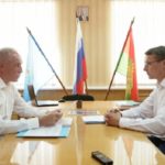 Какому из губернаторов подчиняется Шерстнев?