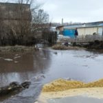 Первый на вылет. Пока Карсунский район затапливает талыми водами, глава района Чубаров решил отдохнуть